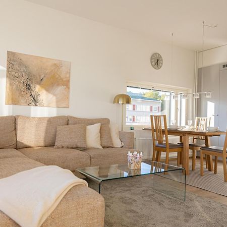 Hostit Cozy Apartments 罗瓦涅米 外观 照片