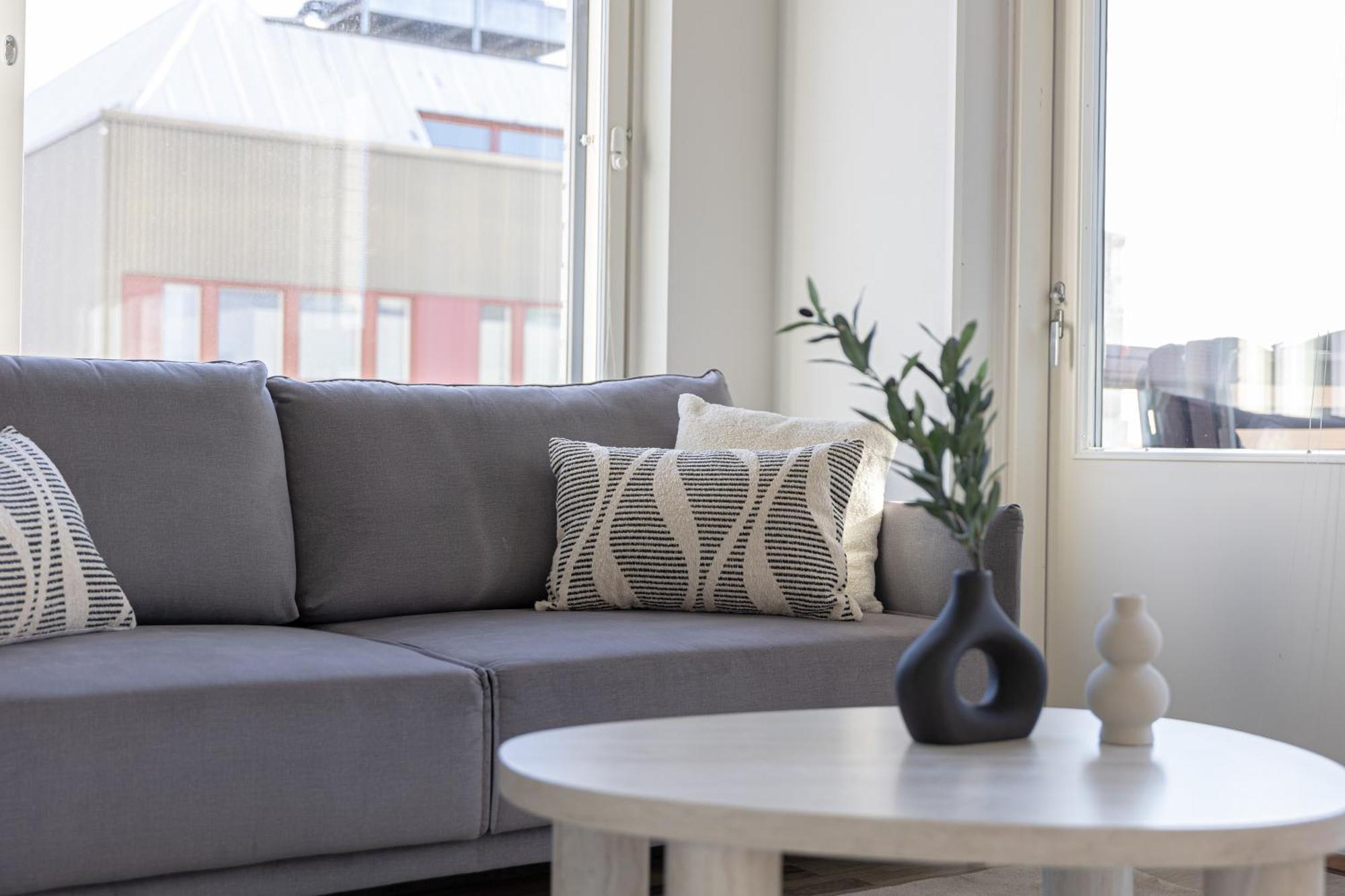 Hostit Cozy Apartments 罗瓦涅米 外观 照片