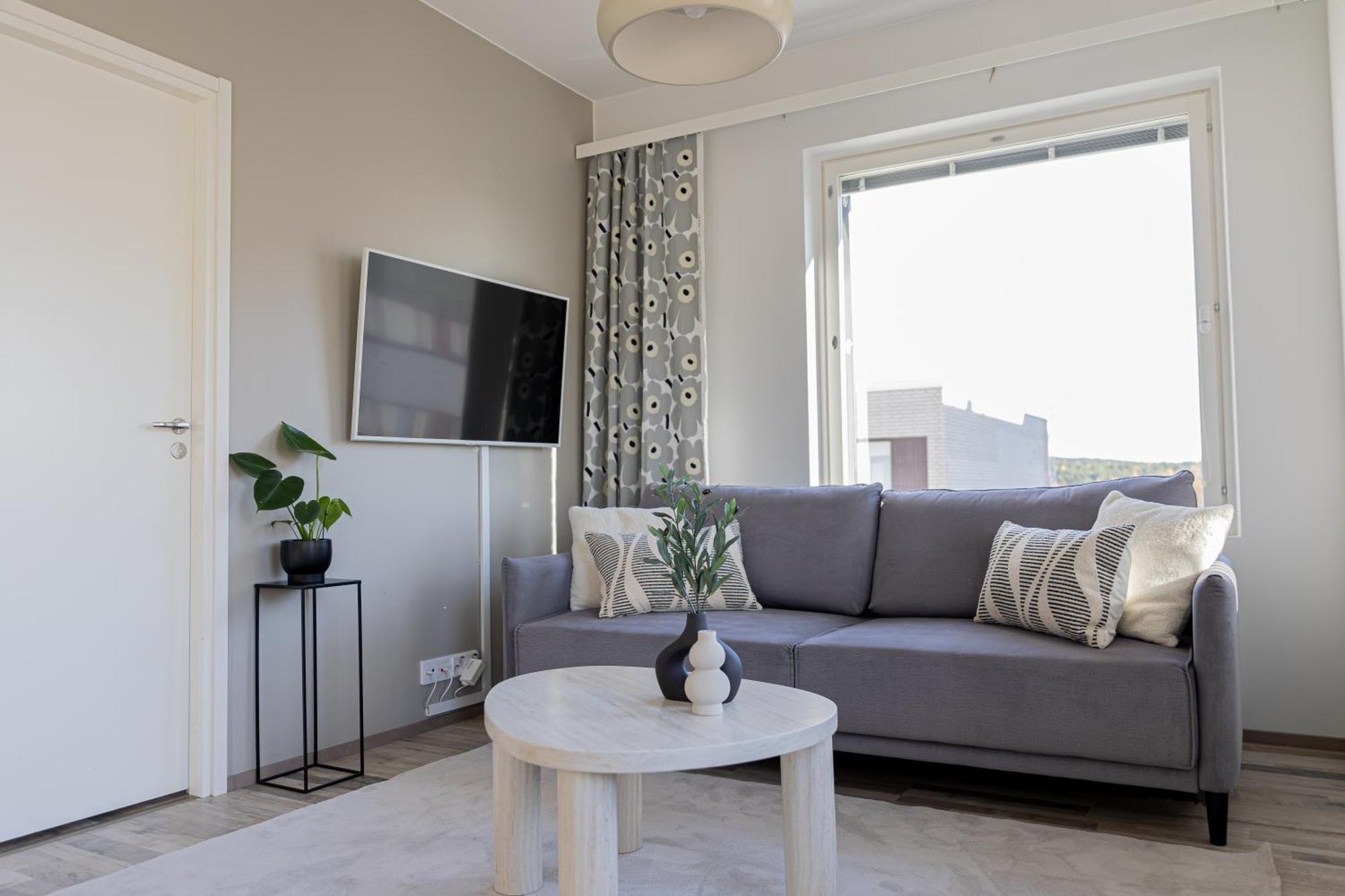 Hostit Cozy Apartments 罗瓦涅米 外观 照片